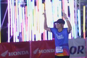 BIB: 3243
                            <button type="button" onclick="openModal(23208192)" class="btn btn-primary btn-sm float-right btn-popup" data-toggle="modal" data-target=".modal-high-quality">
                        <i class="fas fa-shopping-cart"></i> Add to Cart
                    </button>
                                            <button type="button" onclick="isThisMe(23208192, true)" class="btn btn-success btn-sm float-right btn-popup btn-isme hidden" data-toggle="tooltip" data-placement="bottom" title="นี่คือรูปของคุณใช่ไหม คลิกที่นี่เพื่อเอาเข้าอัลบั้ม">
                        <i class="fas fa-plus"></i> Add to album
                    </button>
                    <button type="button" onclick="isThisMe(23208192, false)" class="btn btn-warning btn-sm float-right btn-popup btn-isnotme hidden">
                        <i class="fas fa-ban"></i> Remove from album
                    </button>